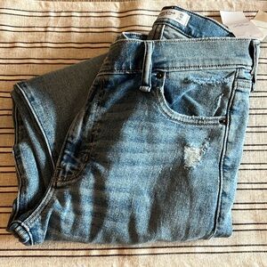 NWT Size 25/0 Abercrombie high rise skinny jeans